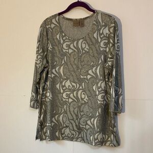 CHICO’S EASY-WEAR Silver Swirls Patterned Long Sleeve Top Size Large